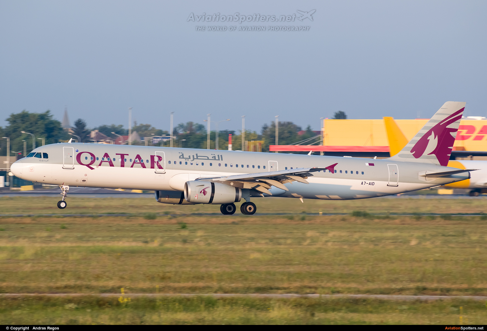 Qatar Airways  -  A321-231  (A7-AID) By Andras Regos (regos)