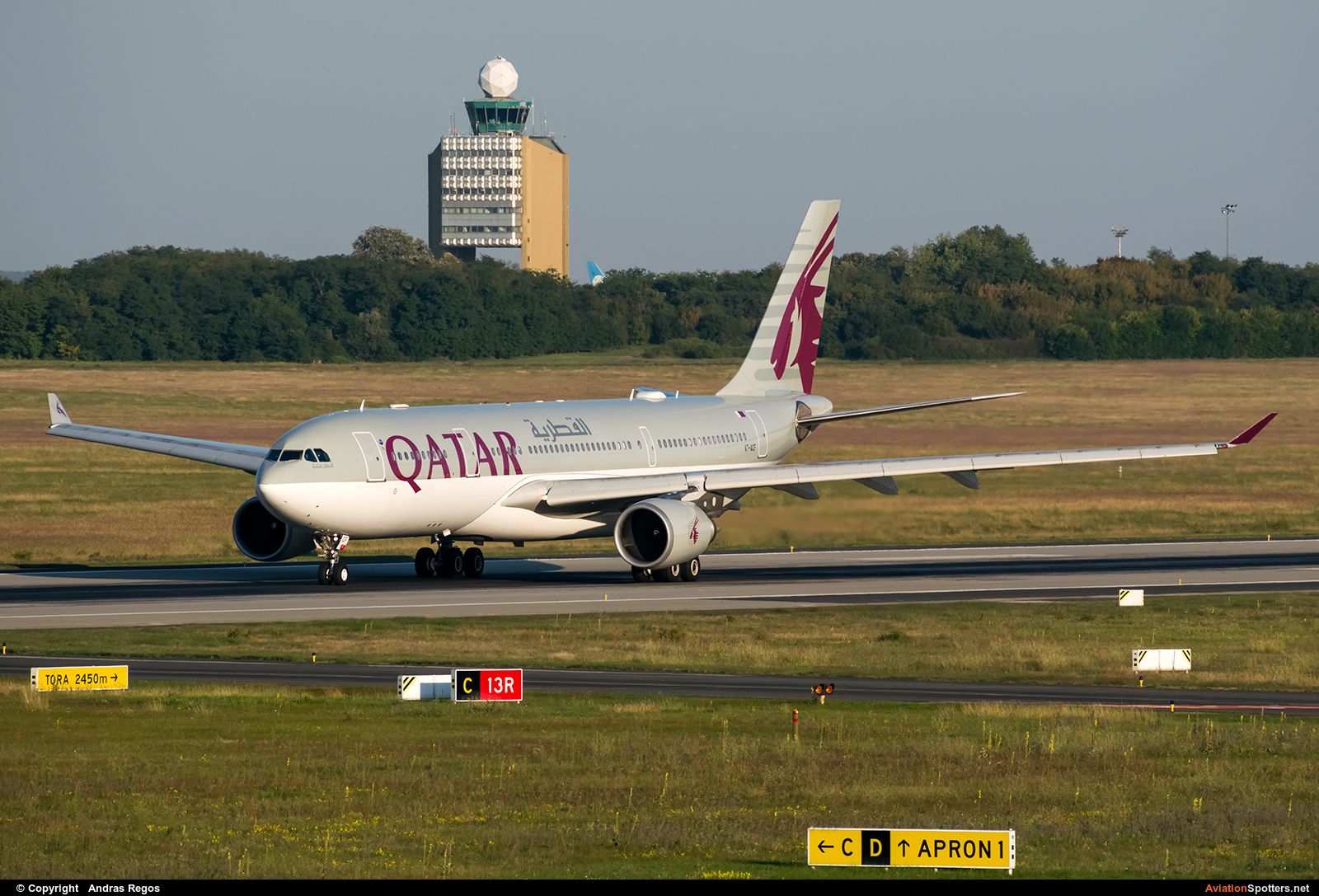 Qatar Airways  -  A330-200  (A7-ACF) By Andras Regos (regos)