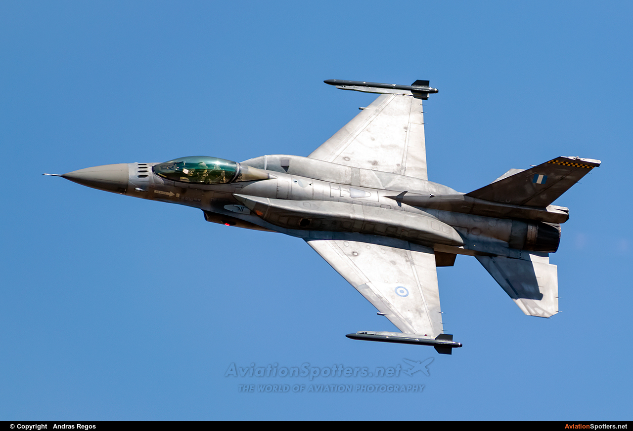 Greece - Hellenic Air Force  -  F-16C Fighting Falcon  (520) By Andras Regos (regos)