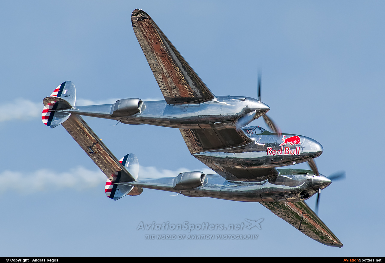 The Flying Bulls  -  P-38 Lightning  (N25Y) By Andras Regos (regos)