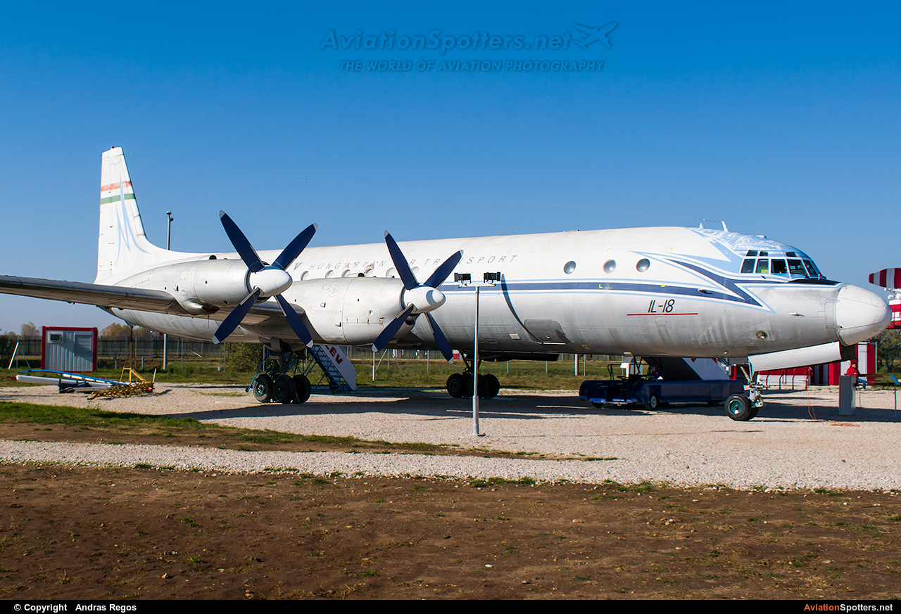 Malev  -  Il-18 (all models)  (HA-MOA) By Andras Regos (regos)