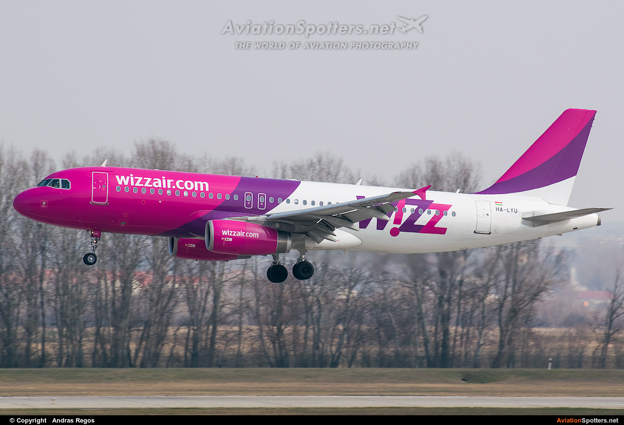 Wizz Air  -  A320-232  (HA-LYU) By Andras Regos (regos)