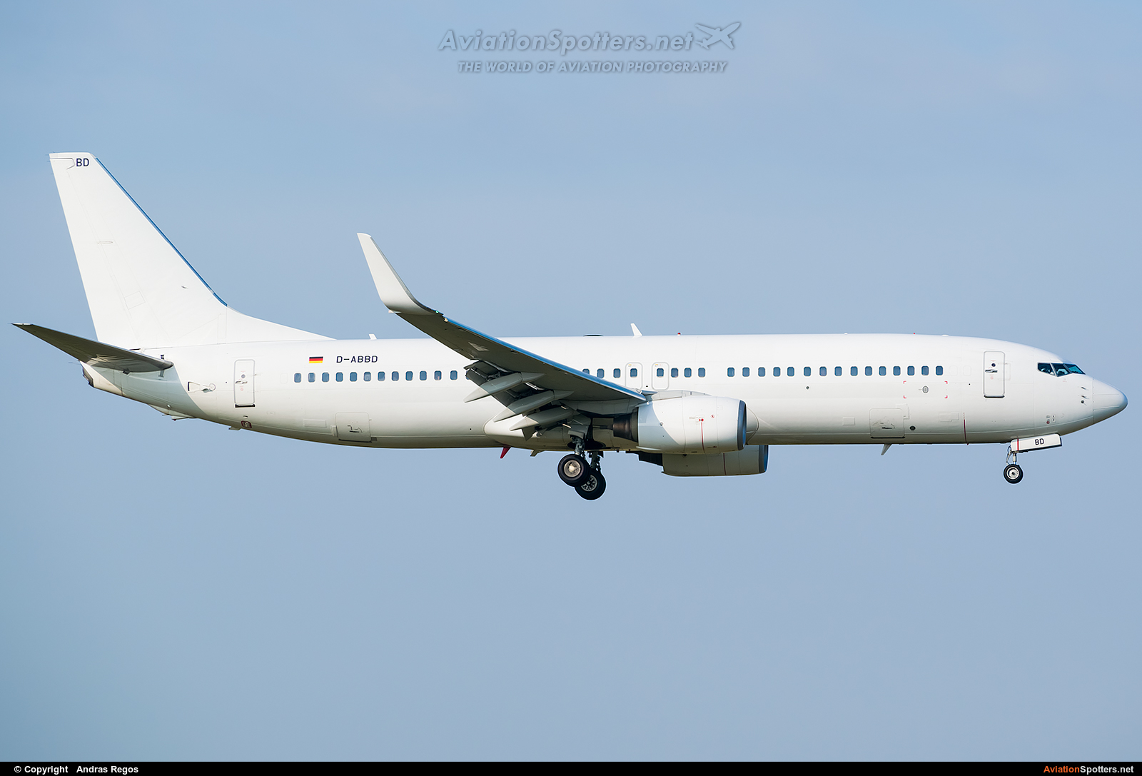 TUIfly  -  737-86J  (D-ABBD) By Andras Regos (regos)