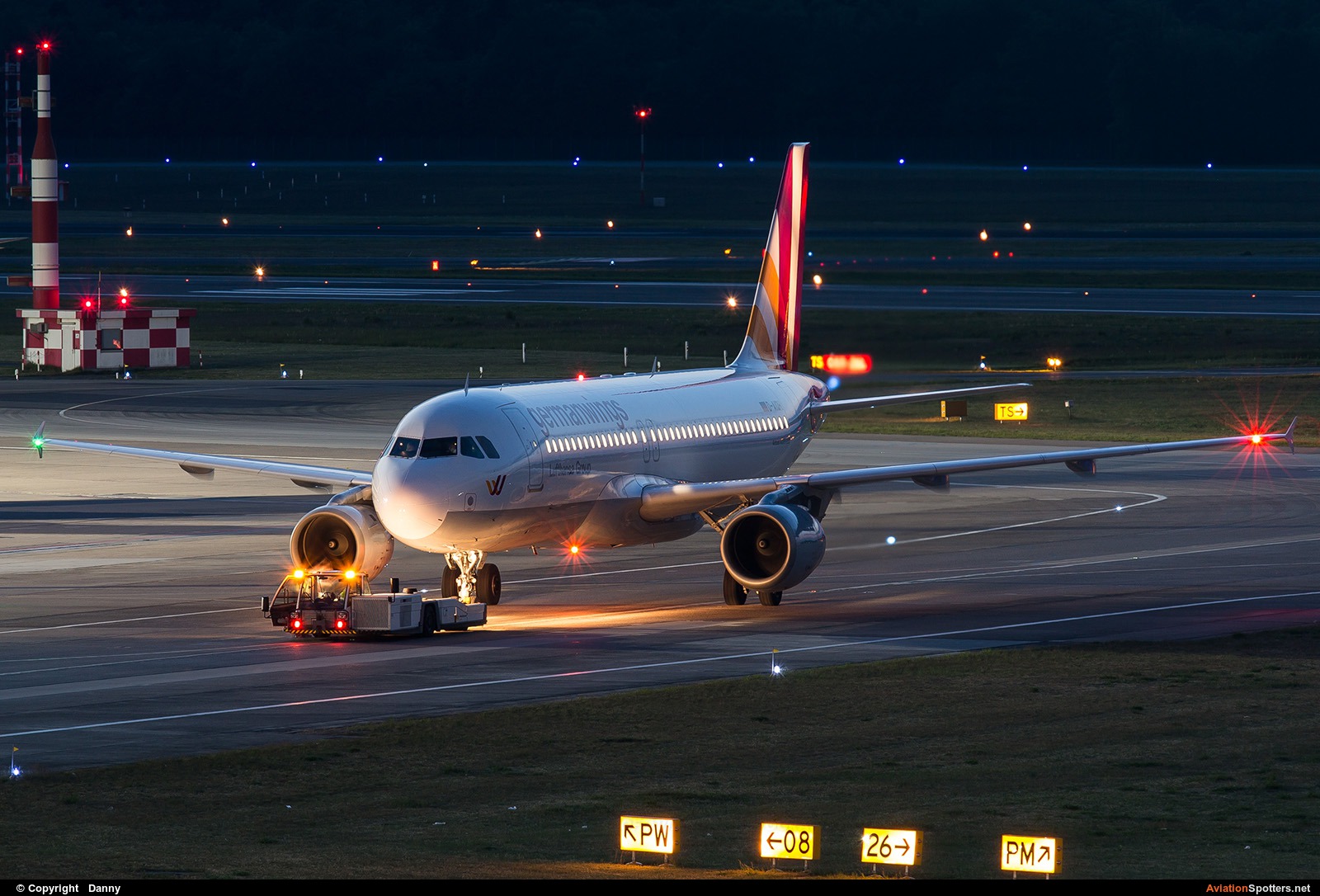 Germanwings  -  A320  (D-AIQK) By Danny (Digdis)