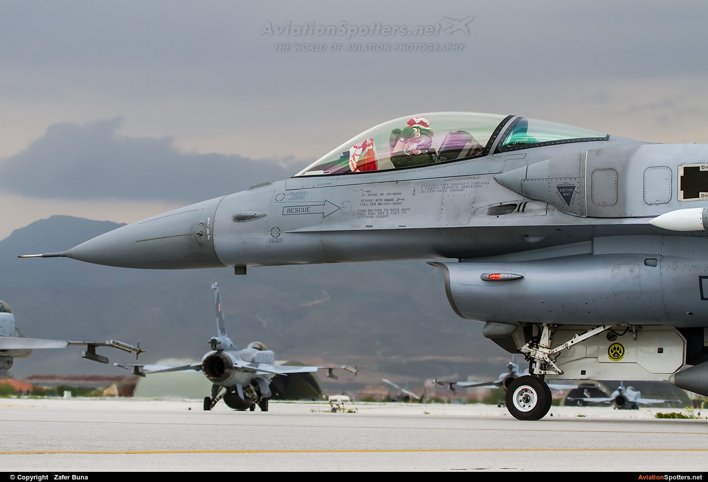 Poland - Air Force  -  F-16CJ  Fighting Falcon  (03-0040) By Zafer Buna (zaferbuna)