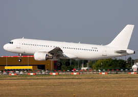 Airbus - A320-214 (SU-BSN) - hamori