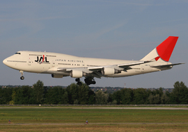Boeing - 747-446 (JA8073) - hamori