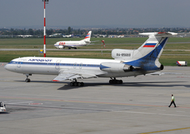 Tupolev - Tu-154M (RA-85669) - hamori