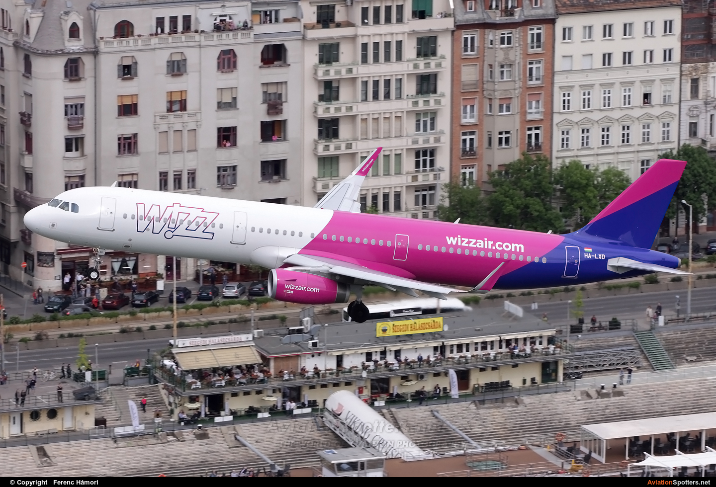 Wizz Air  -  A321-231  (HA-LXD) By Ferenc Hámori (hamori)