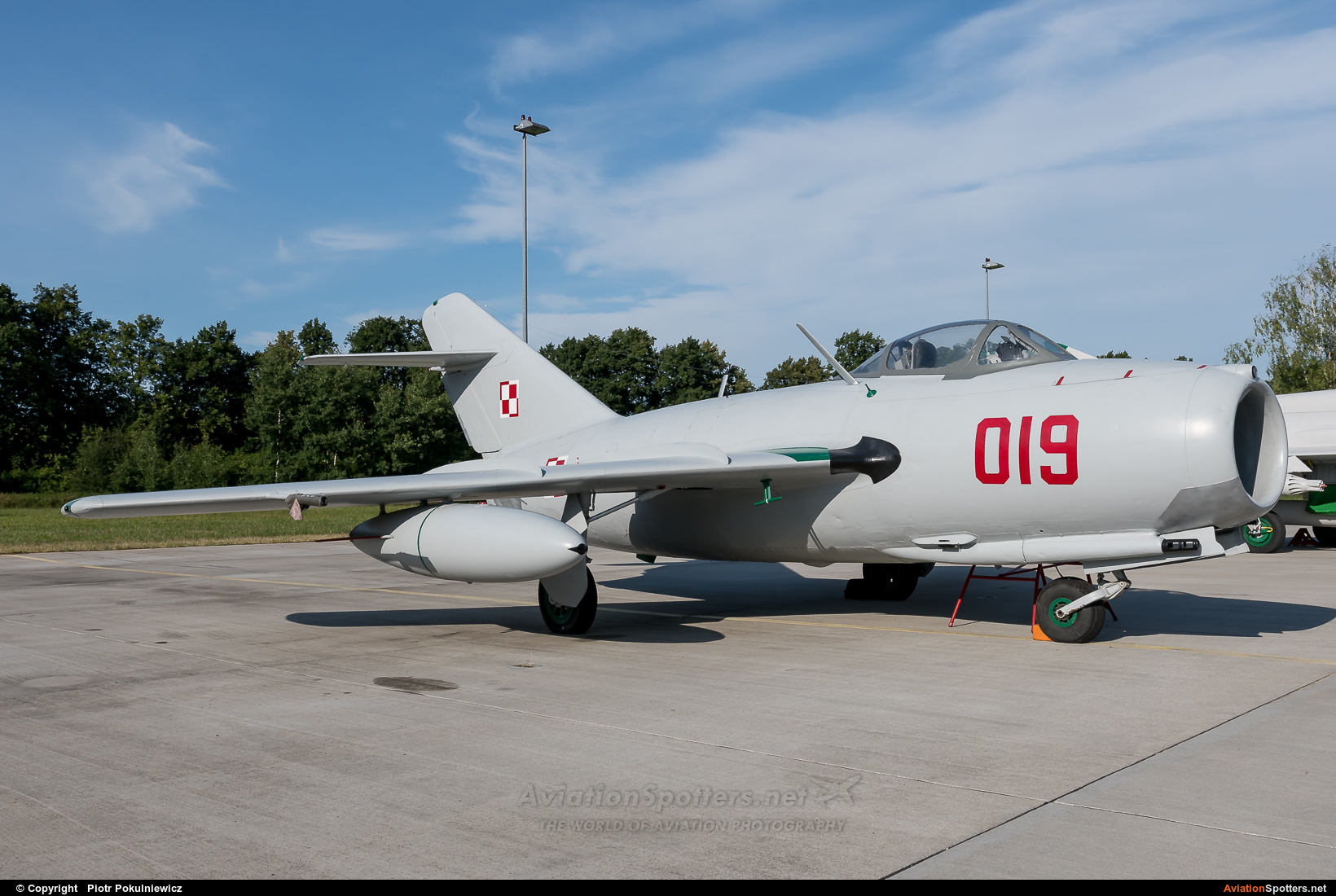 Poland - Air Force  -  Lim-2  (019) By Piotr Pokulniewicz (Piciu)