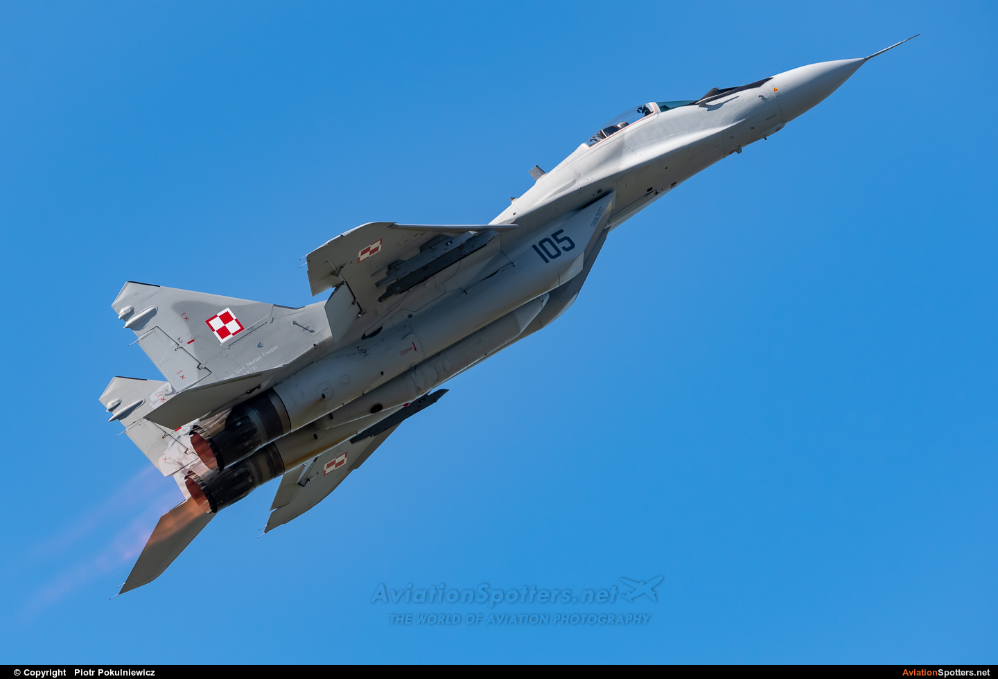 Poland - Air Force  -  MiG-29A  (105) By Piotr Pokulniewicz (Piciu)