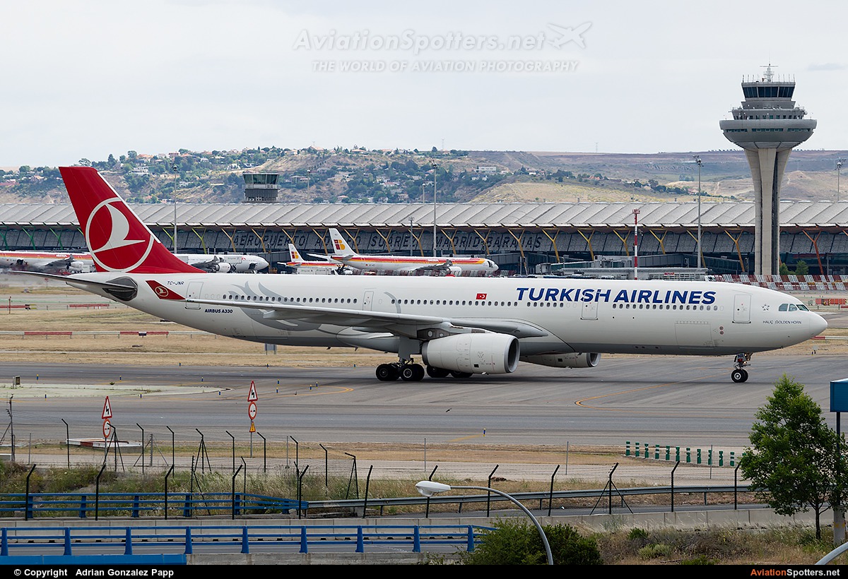 Turkish Airlines  -  A330-300  (TC-JNR) By Adrian Gonzalez Papp (agp12)