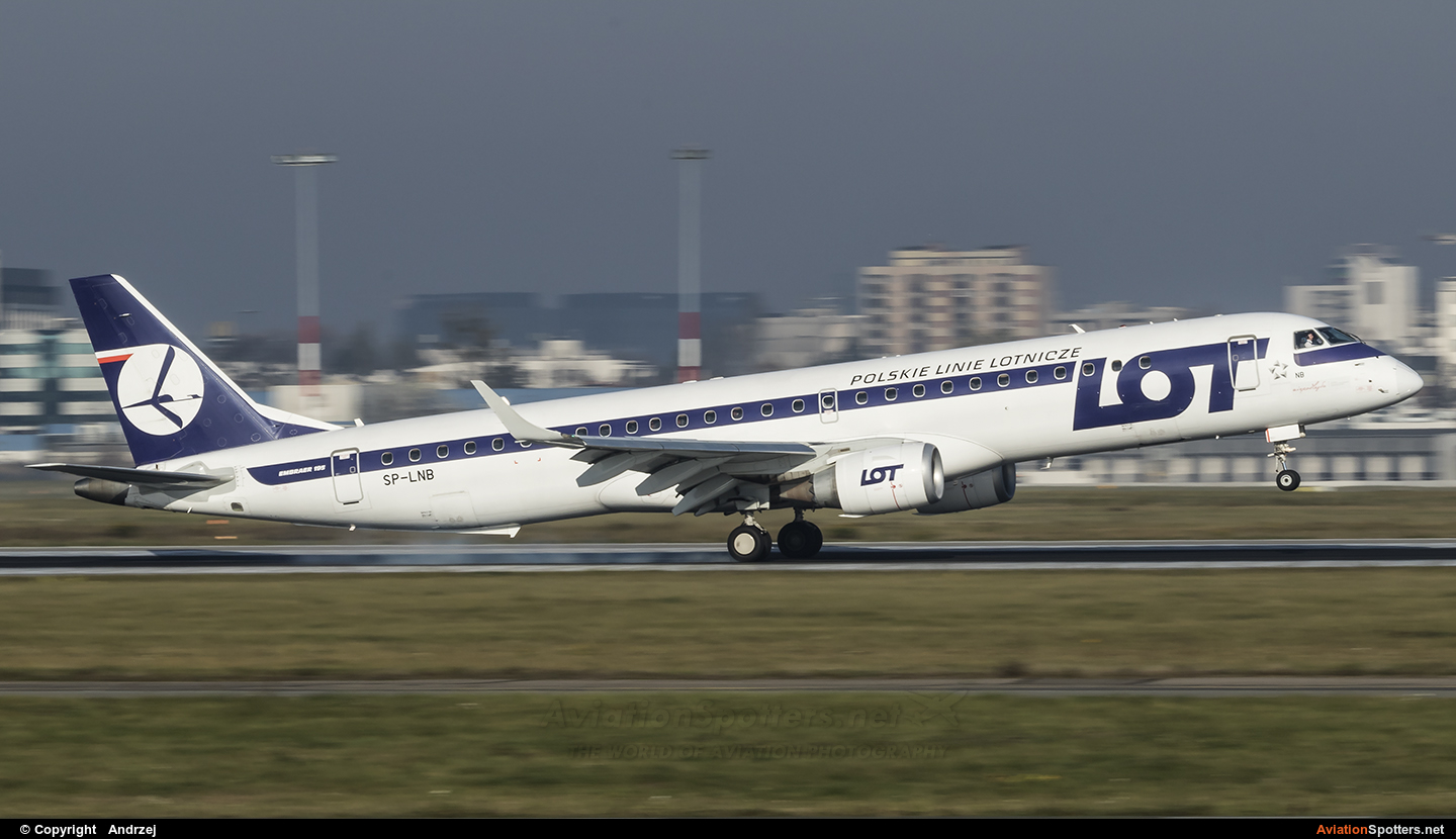 LOT - Polish Airlines  -  190  (SP-LNB) By Andrzej Figarski (Figarski)