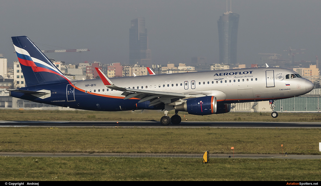 Aeroflot  -  A320  (VP-BTI) By Andrzej Figarski (Figarski)