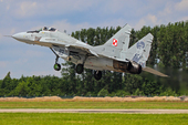 Mikoyan-Gurevich - MiG-29 (83) By Bartlomiej Szczudlo 
