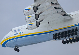 Antonov - An-225 Mriya (UR-82060) - BartekSzczudlo