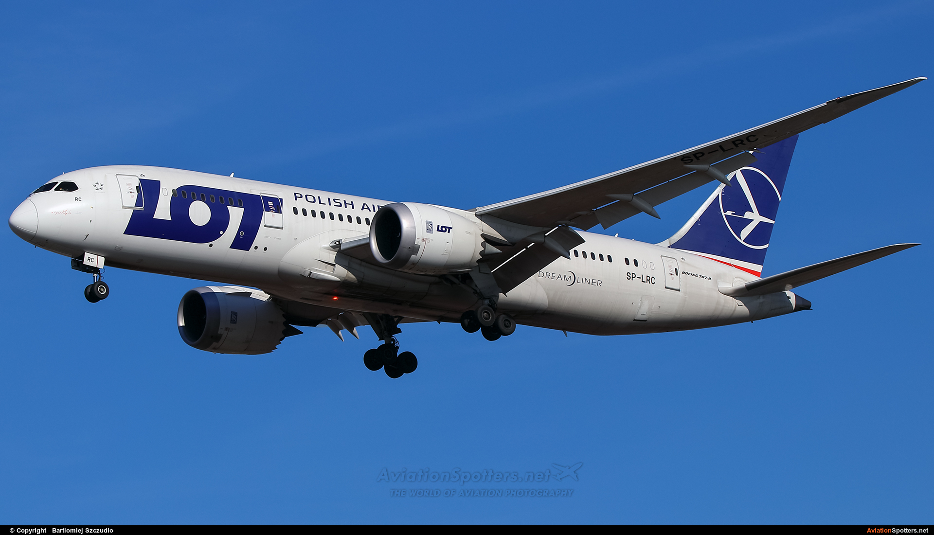 LOT - Polish Airlines  -  787-8 Dreamliner  (SP-LRC) By Bartlomiej Szczudlo  (BartekSzczudlo)