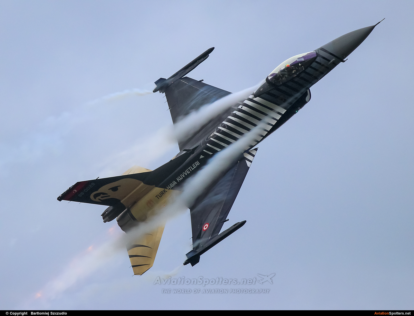 Turkey - Air Force  -  F-16C Block 52+ Fighting Falcon  (88-0029) By Bartlomiej Szczudlo  (BartekSzczudlo)
