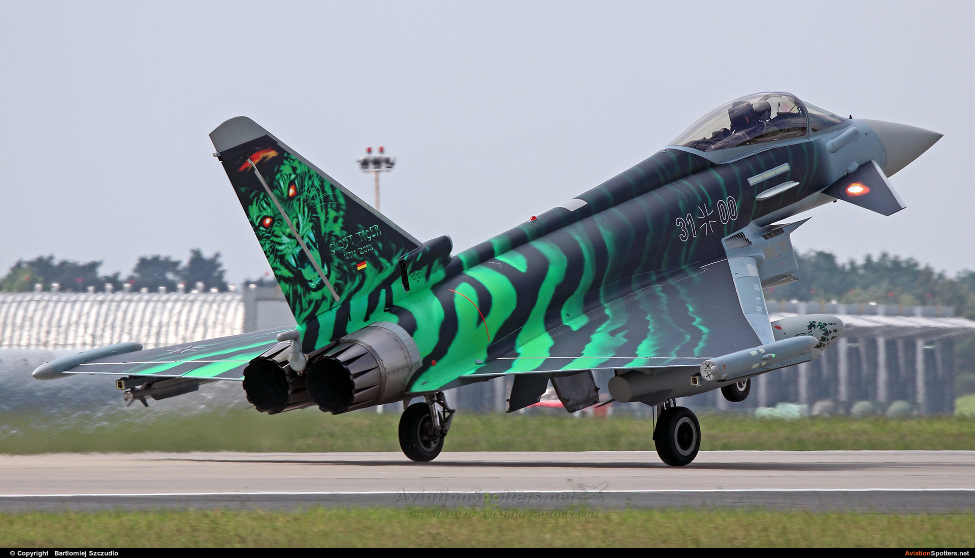 Germany - Air Force  -  EF-2000 Typhoon F2  (31+00) By Bartlomiej Szczudlo  (BartekSzczudlo)