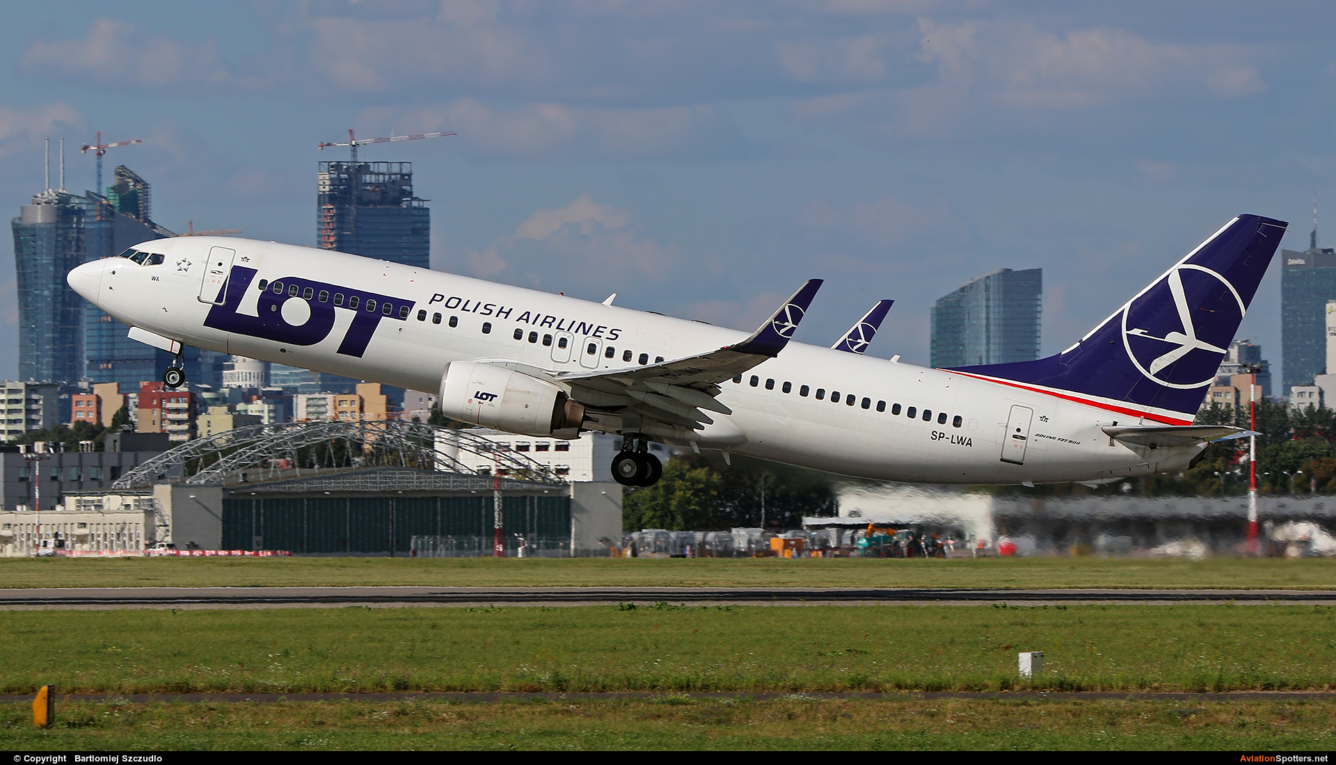 LOT - Polish Airlines  -  737-800  (SP-LWA) By Bartlomiej Szczudlo  (BartekSzczudlo)