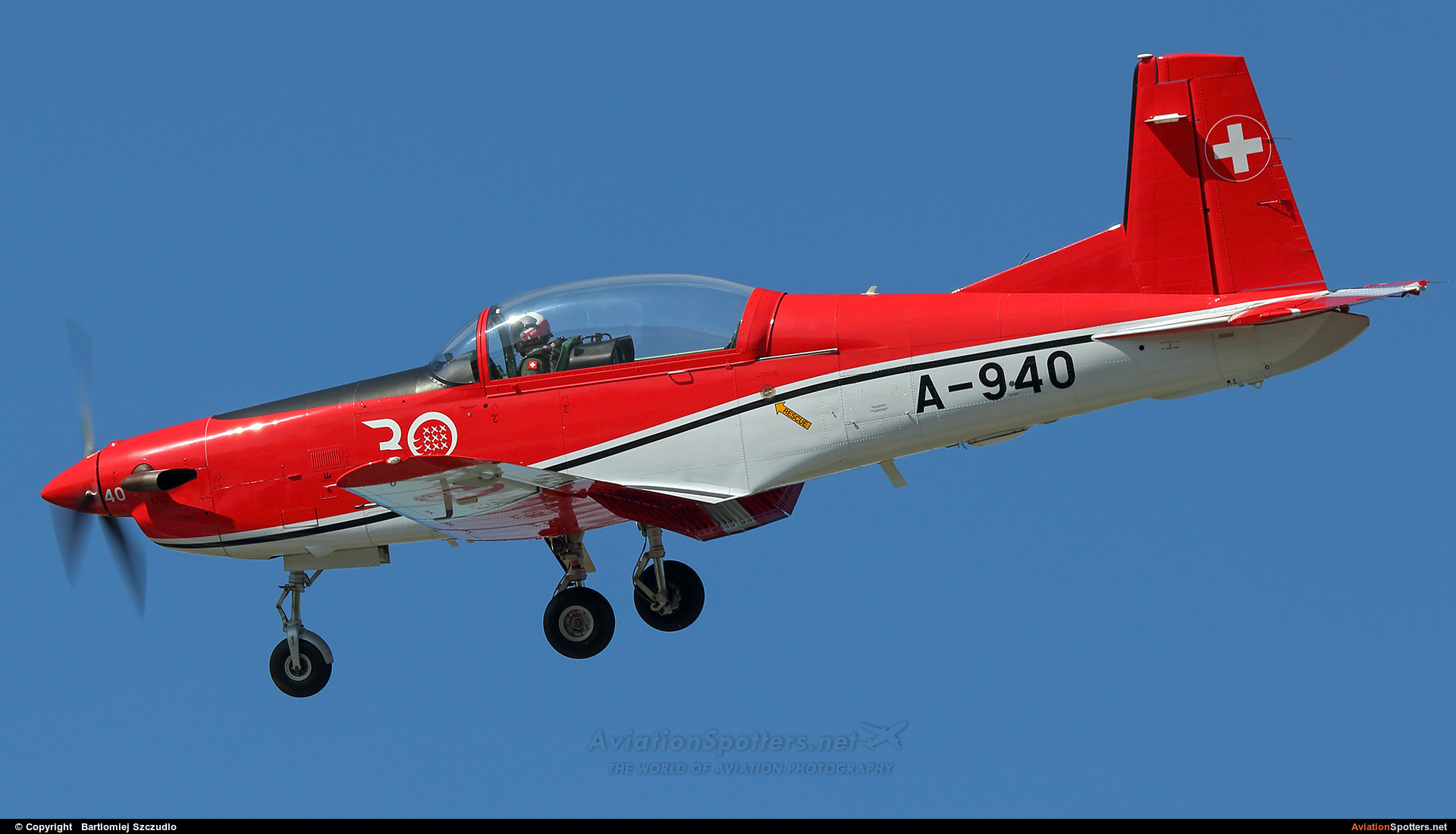 Switzerland - Air Force  -  PC-7 I & II  (A-940) By Bartlomiej Szczudlo  (BartekSzczudlo)