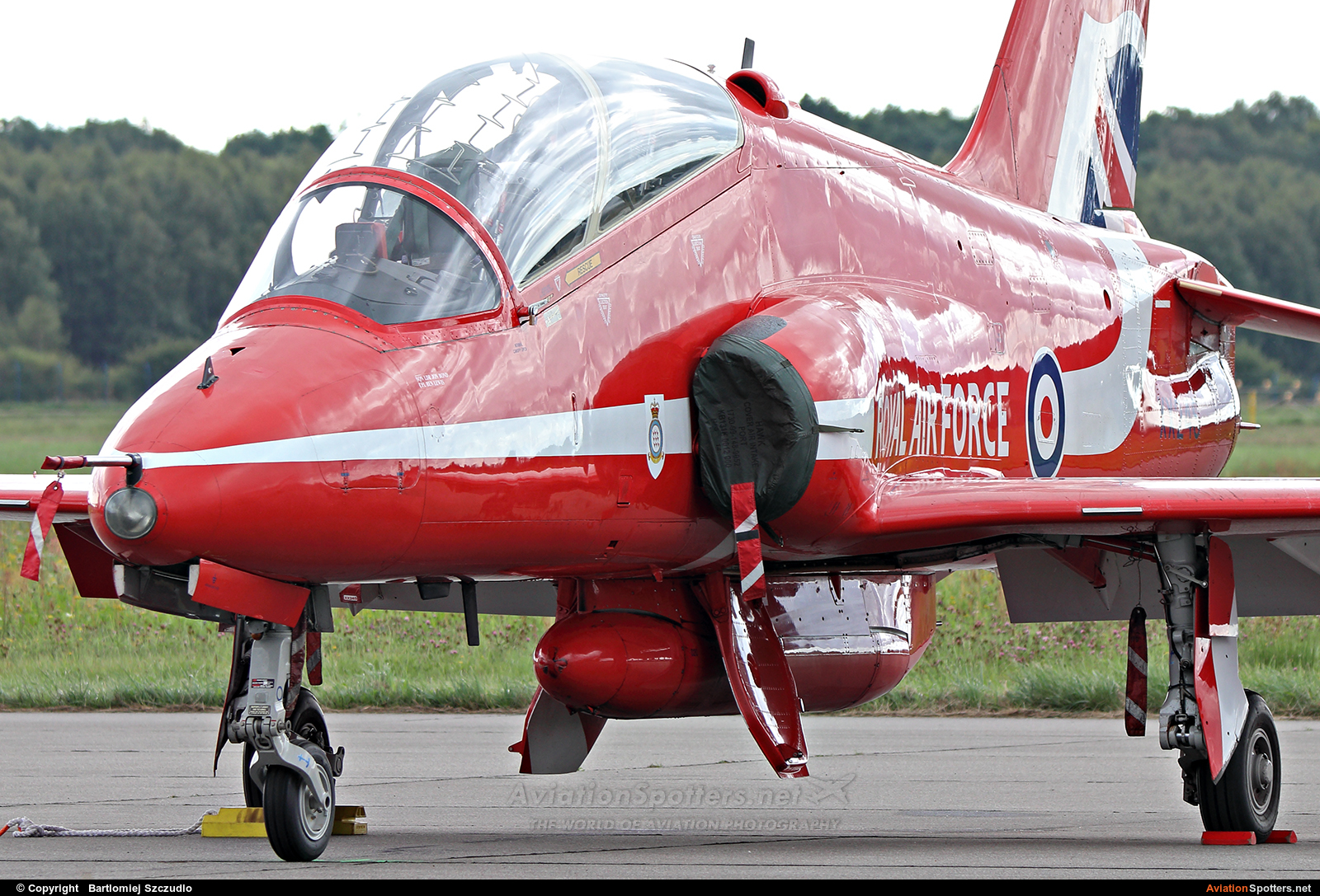 UK - Air Force: Red Arrows  -  Hawk T.1- 1A  (XX245) By Bartlomiej Szczudlo  (BartekSzczudlo)
