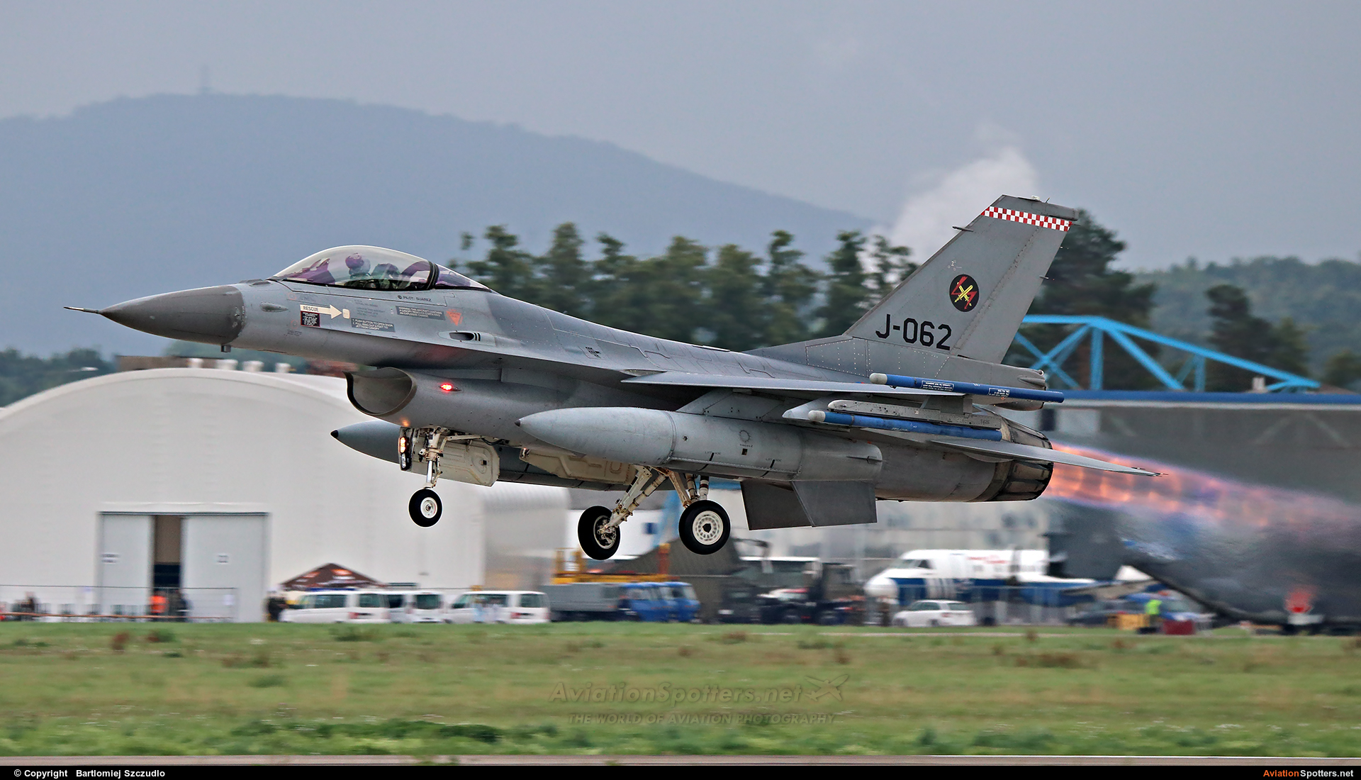 Netherlands - Air Force  -  F-16AM Fighting Falcon  (J-062) By Bartlomiej Szczudlo  (BartekSzczudlo)