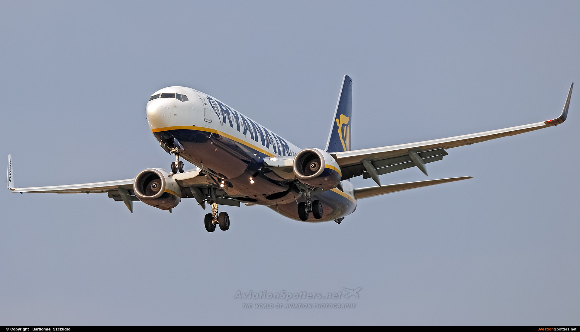 Ryanair  -  737-8AS  (EI-EVW) By Bartlomiej Szczudlo  (BartekSzczudlo)