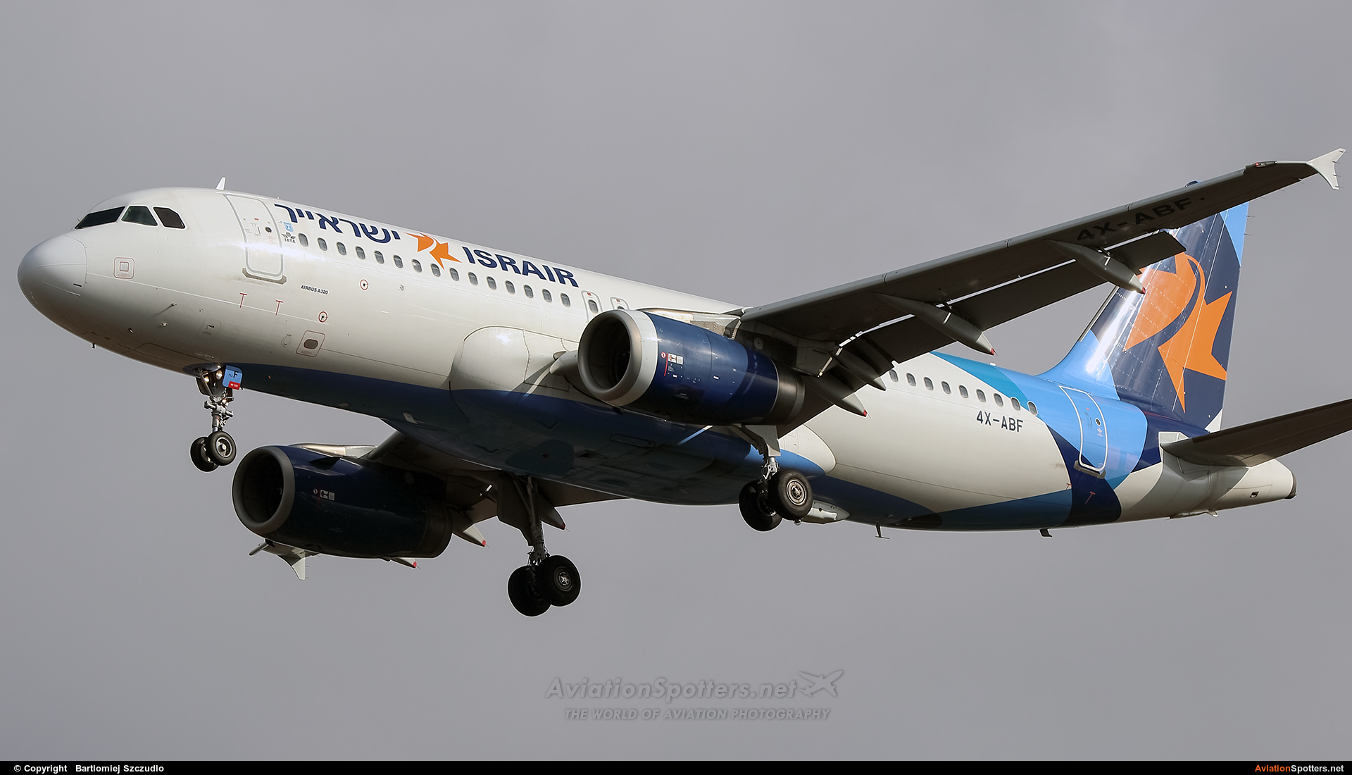 Israir Airlines  -  A320-232  (4X-ABF) By Bartlomiej Szczudlo  (BartekSzczudlo)