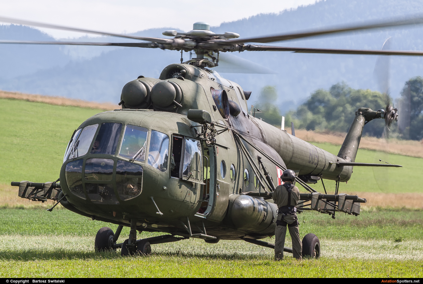   Mi-17-1V  (605) By Bartosz Switalski (BartoszSwitalski)