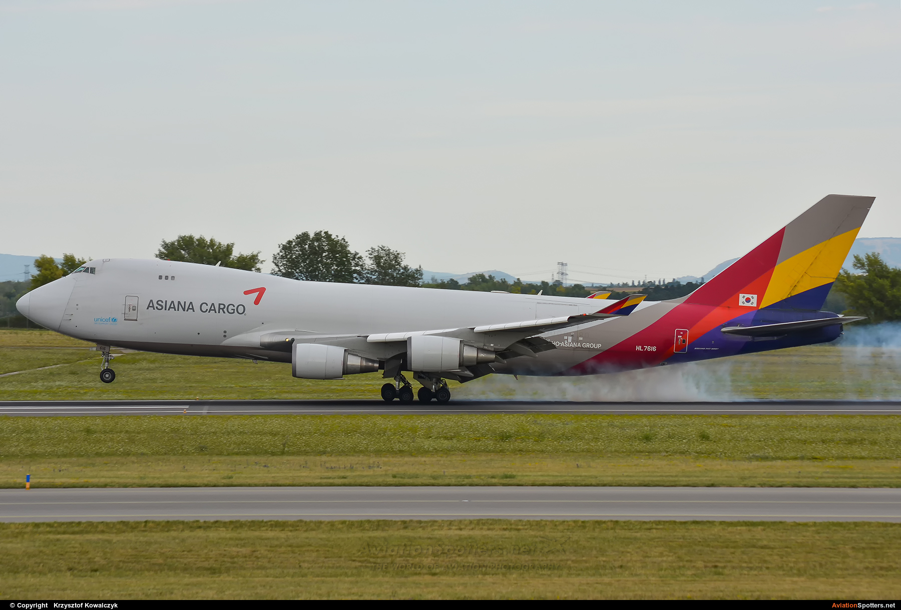Asiana Cargo  -  747-400  (HL-7616) By Krzysztof Kowalczyk (Krzysztof Kowalczyk)