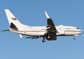 Boeing - 737-700 BBJ (A6-RJV) - goti80