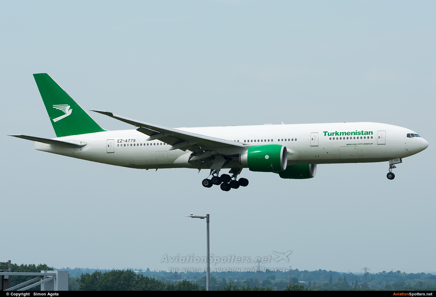 Turkmenistan Airlines  -  777-200LR  (EZ-A779) By Simon Agota (goti80)