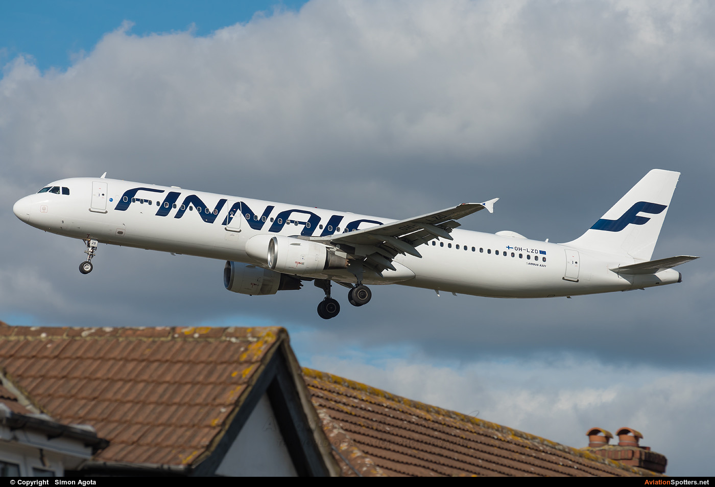 Finnair  -  A321-211  (OH-LZD) By Simon Agota (goti80)