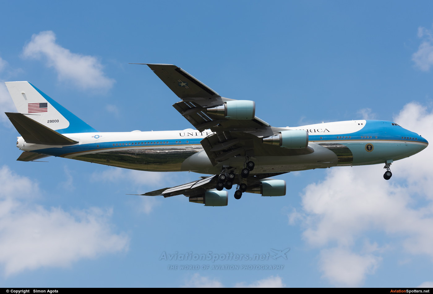 USA - Air Force  -  747-200  (92-9000) By Simon Agota (goti80)