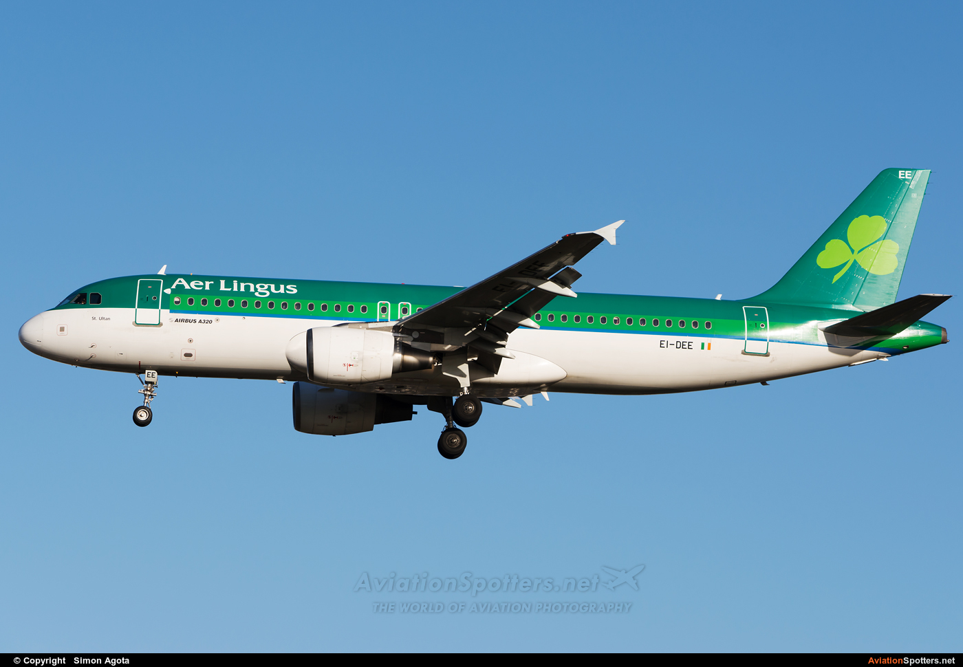 Aer Lingus  -  A320-214  (EI-DEE) By Simon Agota (goti80)