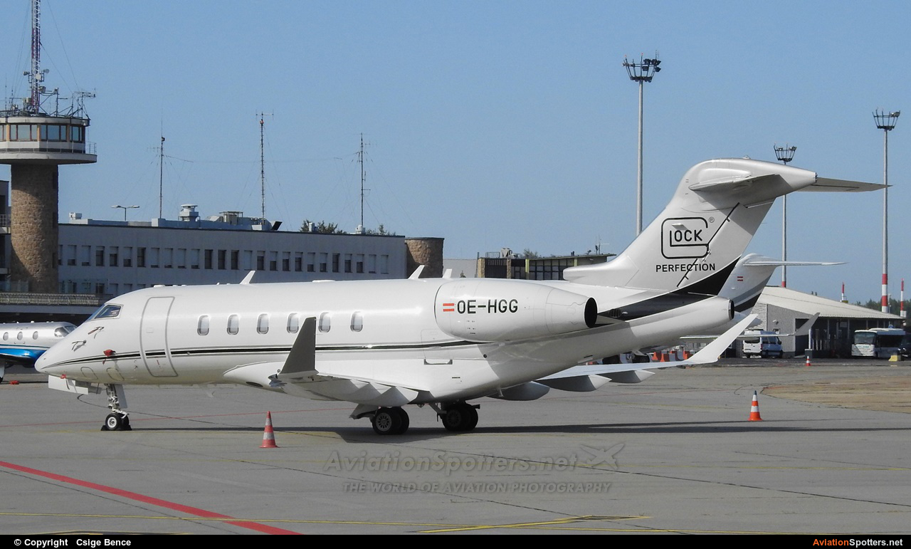 Private  -  BD-100-1A10 Challenger 300  (OE-HGG) By Csige Bence (CsigeBence)