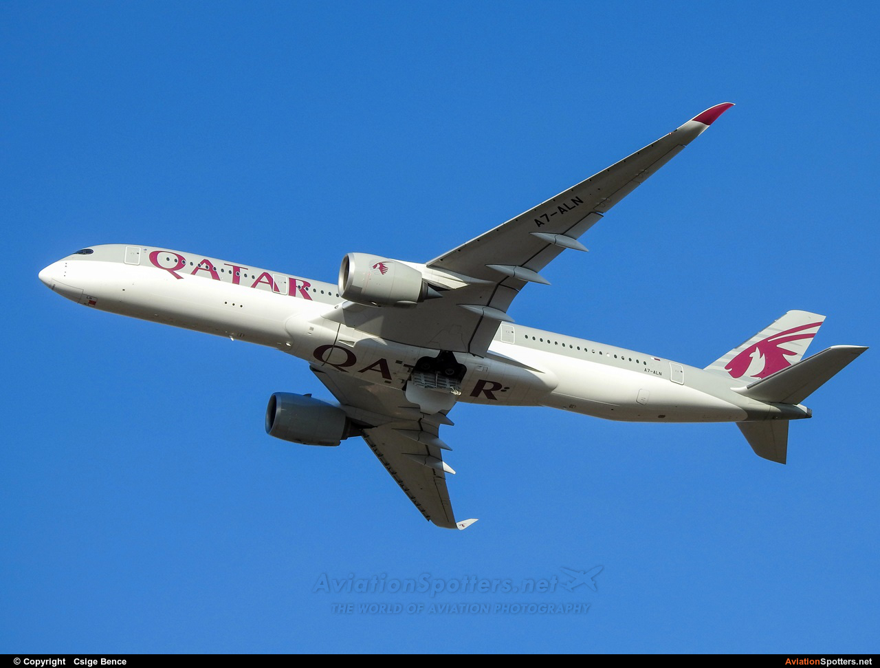 Qatar Airways  -  A350-900  (A7-ALN) By Csige Bence (CsigeBence)