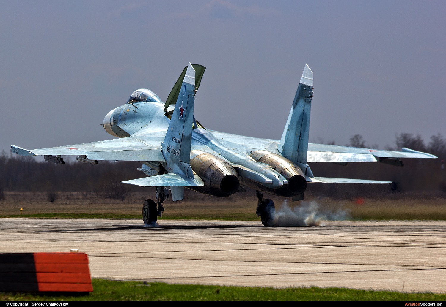 Russia - Air Force  -  Su-27P  (RF-90744) By Sergey Chaikovskiy (SergeyL)