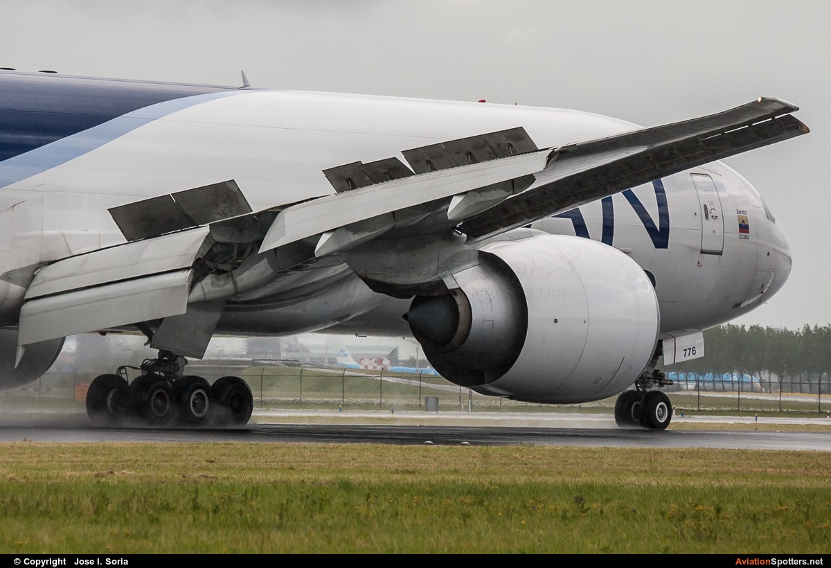LAN Cargo  -  777-F6N  (N776LA) By Jose I. Soria (MadridSpotter)