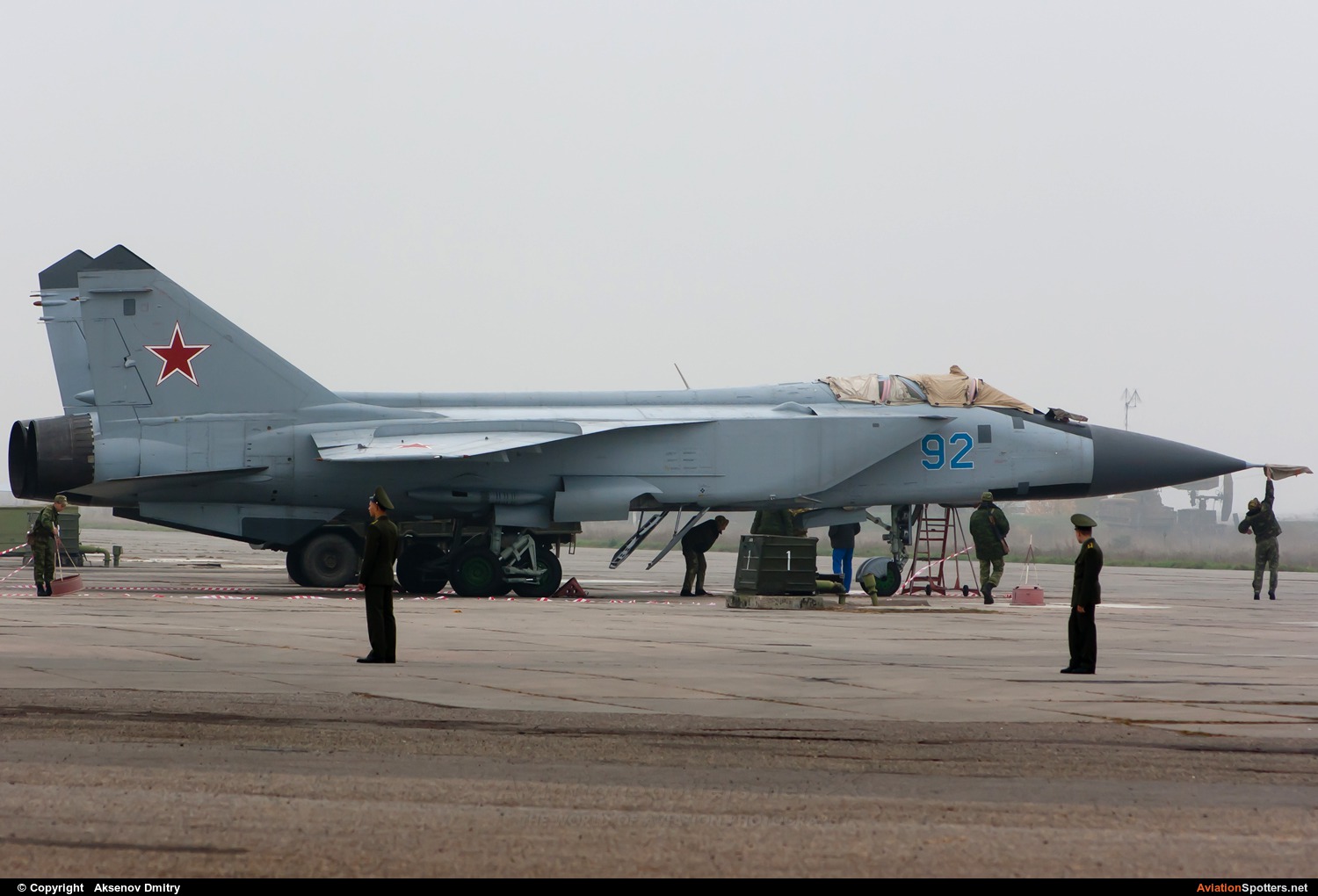 Russia - Air Force  -  MiG-31  (92 BLUE) By Aksenov Dmitry (Adimka)