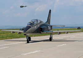 IAR Industria Aeronautică Română - 99 Şoim (704) - allex