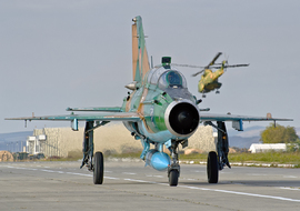 Mikoyan-Gurevich - MiG-21 UM  LanceR B (172) - allex
