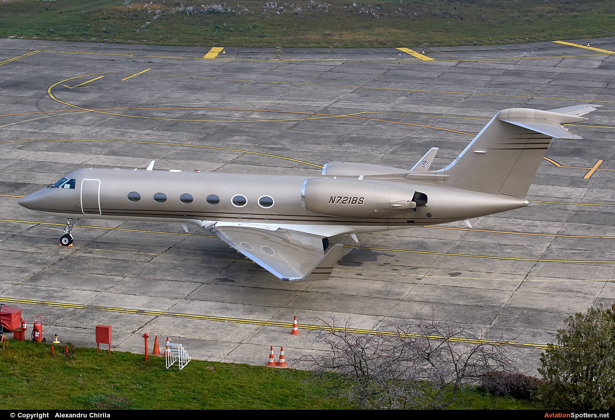 Private  -  Gulfstream IV, IVSP, G300, G350, G400, G450  (N721BS) By Alexandru Chirila (allex)