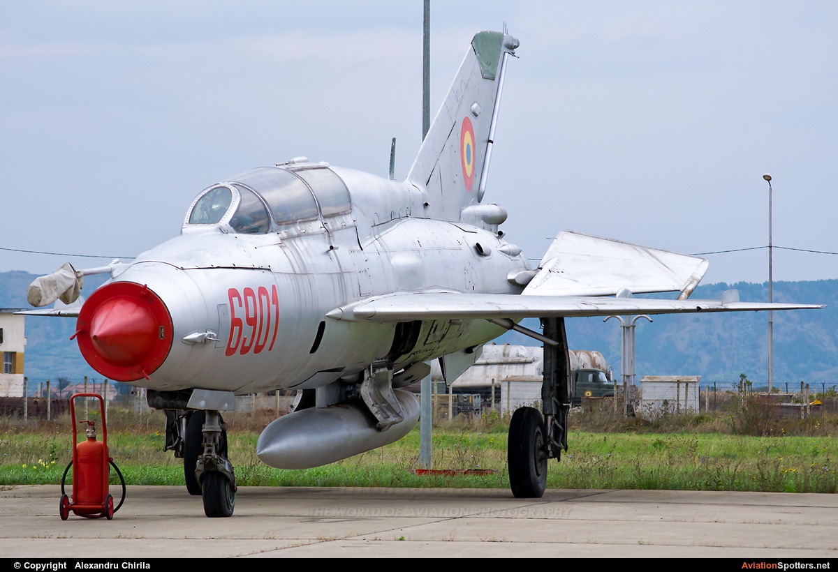 Romania - Air Force  -  MiG-21UM  (6901) By Alexandru Chirila (allex)