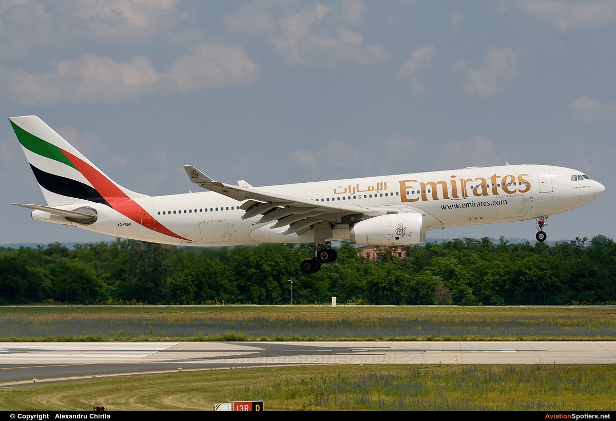 Emirates Airlines  -  A330-200  (A6-EAK) By Alexandru Chirila (allex)