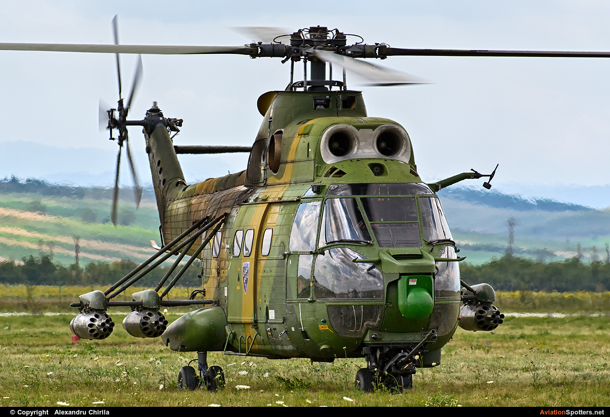 Romania - Air Force  -  IAR 330L-Socat Puma  (06) By Alexandru Chirila (allex)