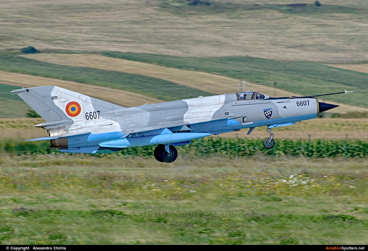 Romania - Air Force  -  MiG-21 LanceR C  (6607) By Alexandru Chirila (allex)