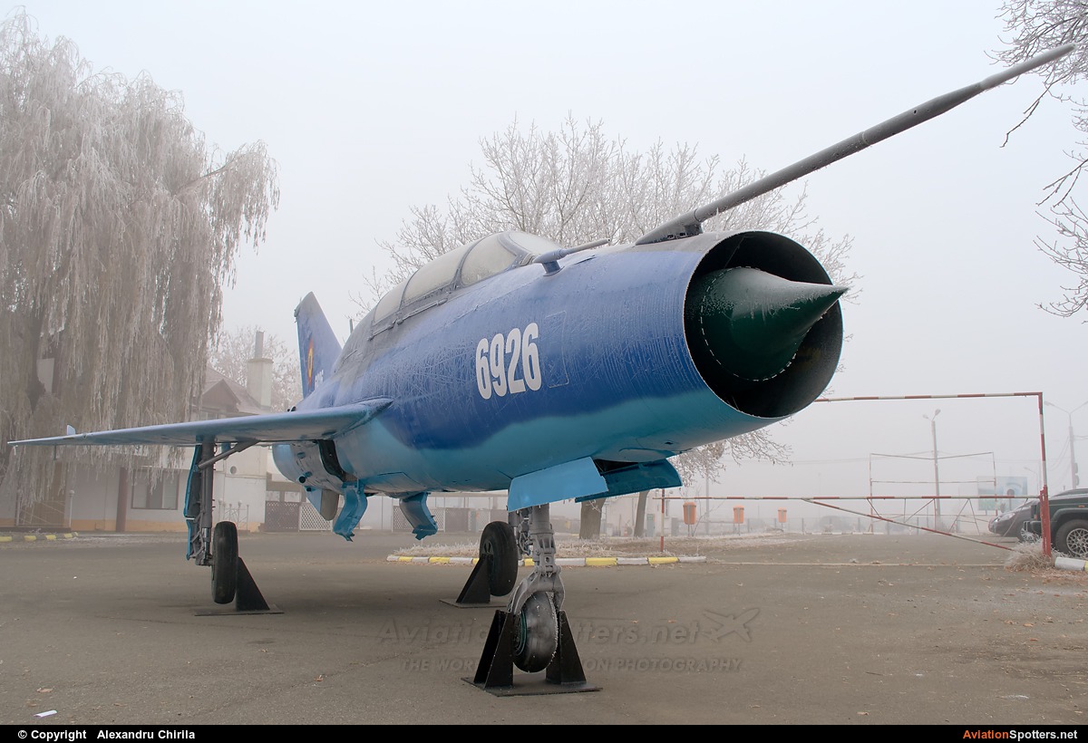 Romania - Air Force  -  MiG-21UM  (6926) By Alexandru Chirila (allex)
