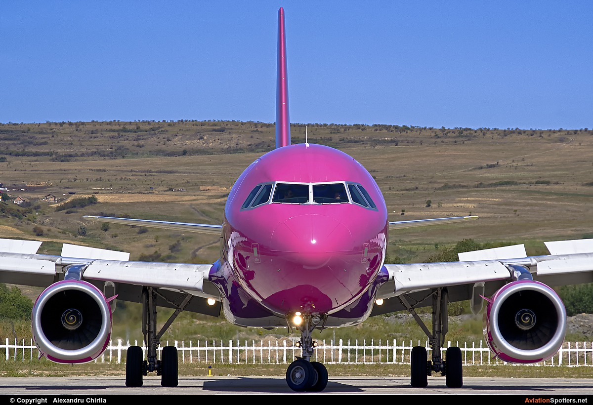 Wizz Air  -  A320  (HA-LPT) By Alexandru Chirila (allex)